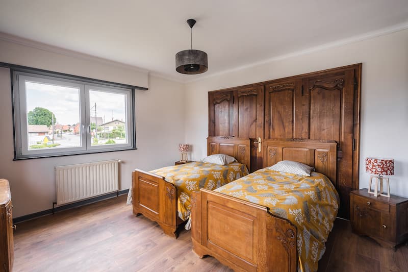 Chambre deux lits séparés Chez Maïdala gîte airbnb à Colmar Alsace